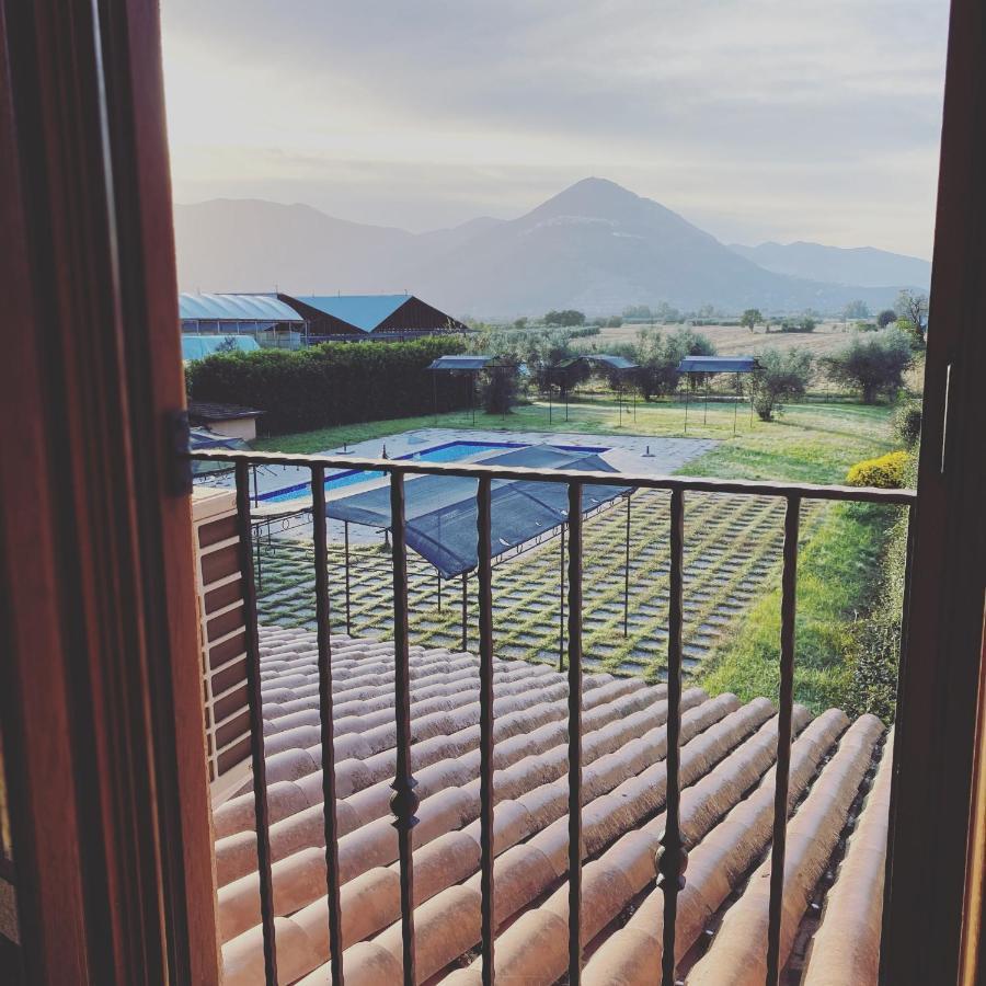 La Fattoria Di Carlotta Villa Maenza Exteriör bild