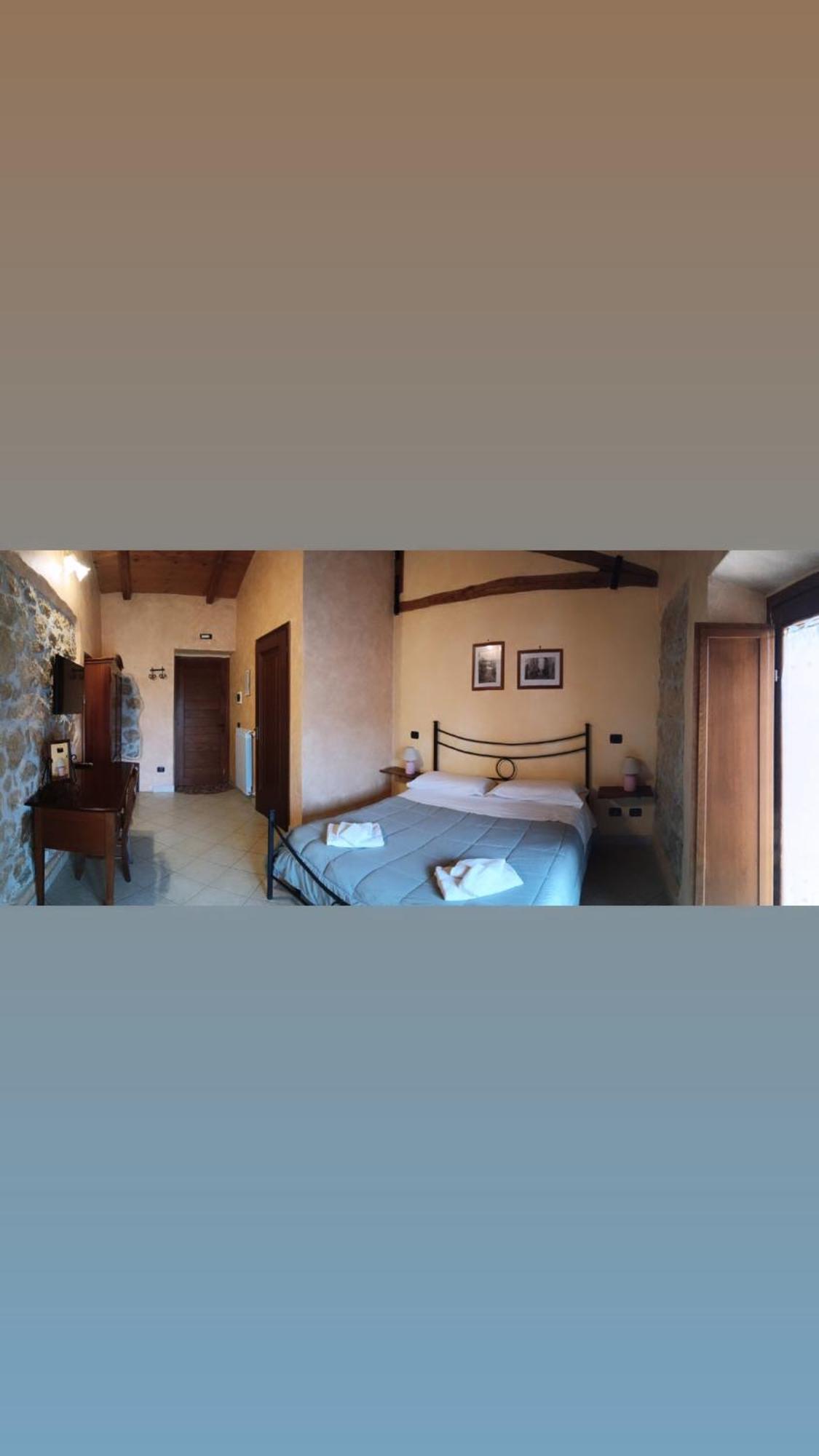 La Fattoria Di Carlotta Villa Maenza Exteriör bild